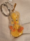 Tweety Bird Keychain Warner Bros Tweety Sitting Doing Nothing Sealed Vintage 2  