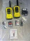 New Motorola Talkabout  T631-h2o Waterproof Two-way Radios W bonus Carry Case 