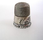 Antique Simons Bro  Sterling Silver Thimble acanthus Leaves scroll Pattern     7