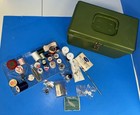 Vintage Green Plastic Sewing Box   1 Removeable Tray   Thread   Misc
