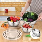 Stainless Steel Mixing Bowls W lids  3-pc  Dishwasher Safe