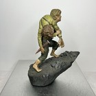 Sideshow The Lord Of The Rings Frodo   Sam Mount Doom Diorama Statue 106 300