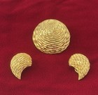 Vintage Bsk Brooch Earrings Set Gold Tone Textured Clip On Demi Parure Signed