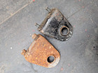 Triumph Ukc 647 Sh Tr7 Early   Late Radiator Mounting Brackets  pair 