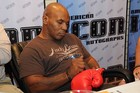 Mike Tyson Signed Everlast Red Boxing Glove Psa dna Coa Autograph Auto d Left
