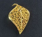 Lg  Lind Gal  Vintage Gold Tone Leaf Brooch Pin