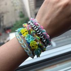 Rainbow Loom Mega Combo Set Features 7000 Colorful Rubber Bands 2 Step-by-step