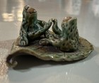 Vtg Wild Earth Pottery 2 Happy Frogs High-fiving On Lily Pad 3 5    W 4    L