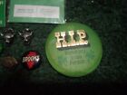 Vintage Pins And Buttons Lot Of 15 Usa Unique Great Condition Very Rare Designs 