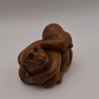 Handmade Japanese Carved Netsuke Figurine Monkey With Baby