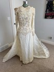 Vintage 1980s Demetrios Ivory Beaded Lace Wedding Gown W  Detachable Train