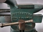 Littco No  112 Bench Vise Swivel Base 3-1 4  Jaws Hdwe   Fdry Co Littlestown