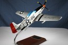 Usaf P-51d Mustang Chuck Yeager Signed Desk Display Ww2 Model 1 24 Ak Airplane