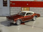 3rd Gen 1971-1973 Buick Riviera V-8 Boat Tail 1 64 Diecast Diorama Model R