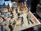 Lot Of Over 50 Vintage Marx Battleground U s  Plastic Toy Army Men Soldiers