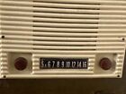 Vintage 1946 Clarion Warwick Tube Radio Model  11011 Working