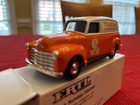 Ertl  f053v0 U Of Tennesse Vols Chevy Panel Truck Bank 1 42 Scale Orange