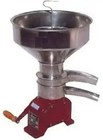 Milk Cream Hand Manual Centrifugal Separator 70 L h Hand Operated Machine