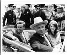 Kennedy Vintage Original 1983  3  Photos Nbc Tv Martin Sheen Kelsey Grammar