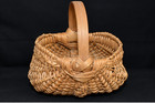 Vintage Handwoven Wicker Buttocks gizzard egg Gathering Basket