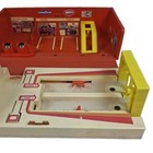 Hot Wheels 1981 Inside Track Sto   Go Race Set Playset Mattel