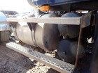 Mack Ch613 Passenger Side 63 Gallon Hydraulic Tank 2mb4977am Truck W Steps 