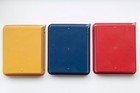 Vintage Set Of 3 - 8x10 Darkroom Hard Plastic Developing Trays W  Tongs Stop