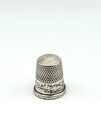 Antique Simons Sterling Silver Renaissance Thimble  Reed   Tie Trim