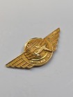 United Air Lines 100 000 Miles Pin Frequent Flyer Gold Color Metal Screw-back