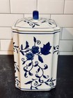 Chinoiserie Ginger Jar Temple Design Contemporary Decorative  Blue   White Euc