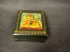 Beautiful Vintage Russian Hand Painted Lacquer Trinket Jewelry Box