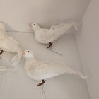 Set Of 5 White Dove Bird Decorations Faux Feather Wedding Craft Holiday Decor