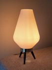 Vtg 1960 s Mid-mod Beehive Tripod Table Lamp Atomic Mcm Mid-century White 14 