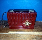 Vintage Sentinel Radio Model 345 1950s - Red - Bakelite 