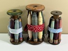 Vintage Lot Of 25 Industrial Wooden Yarn Spool Spools   Thread Bobbins Wood -b44