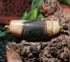 Energy Tibetan Old Agate Natural Silkworm Lines Eyed Horn Shape Dzi Bead Amulet