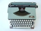 Vintage Manual Typewriter Morse 900  Made In Japan By Nippo  In Zipper Case