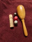 Wooden Needle Case With 2 Needles  Vtg Darning Egg 2 Metal Thimbols   1 Plastic