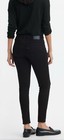Levi s Women s 711 Black Mis Rise Stretch Skinny Jeans 29x 28 D12