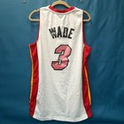 Reebok Miami Heat Dwayne Wade  3 Jersey Men s Sz M