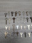 Lot Of 70 Vintage Miscellaneous Flat  Keys  Crafts 
