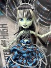 Monster High Stitched In Style Frankie Stein Collector Doll 2023 Mattel Hrl66
