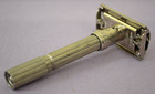 Vintage Genuine Gillette Slim Adjustable 1-9 Double Edge Safety Razor L-4 1966