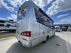 2018 Leisure Travel Vans Unity 24mb