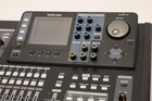 Tascam Dp-32sd 32-track Digital Portastudio