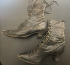1870s Antique vintage Ladies Victorian Boots Black Lace Up Leather For Decor