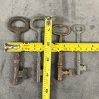 Lot Of 23 Antique vintage Used Metal Skeleton Keys-iron brass metal Charity