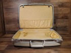 Vintage Samsonite Silhouette White Hard Shell Luggage 20    X 16    X 7   