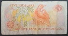  1984-88  New Zealand 5 Dollars P171b  Signature Russell  Jdz805156 