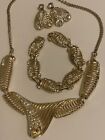 Vintage Elegant  Choker Bracelet  Earrings Set Gold Tone 80s  full Parure 
